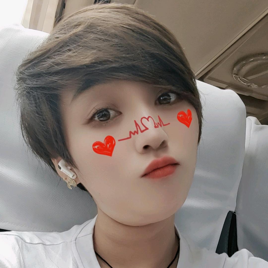 এ᭄黑𐀶˶ꔷ꯭女子👧᭄
