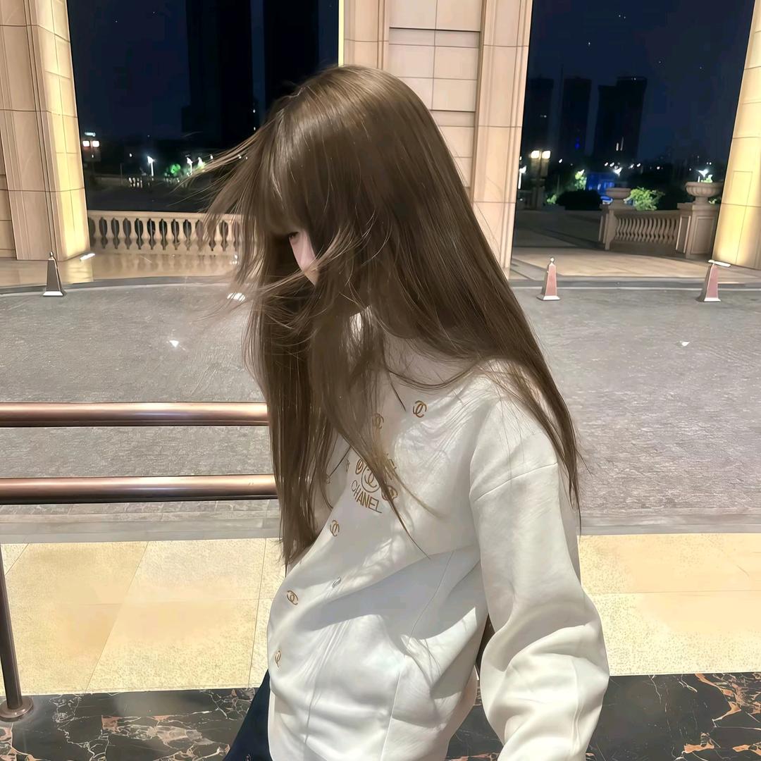 𝙐𝙣𝙞𝙦𝙪𝙚