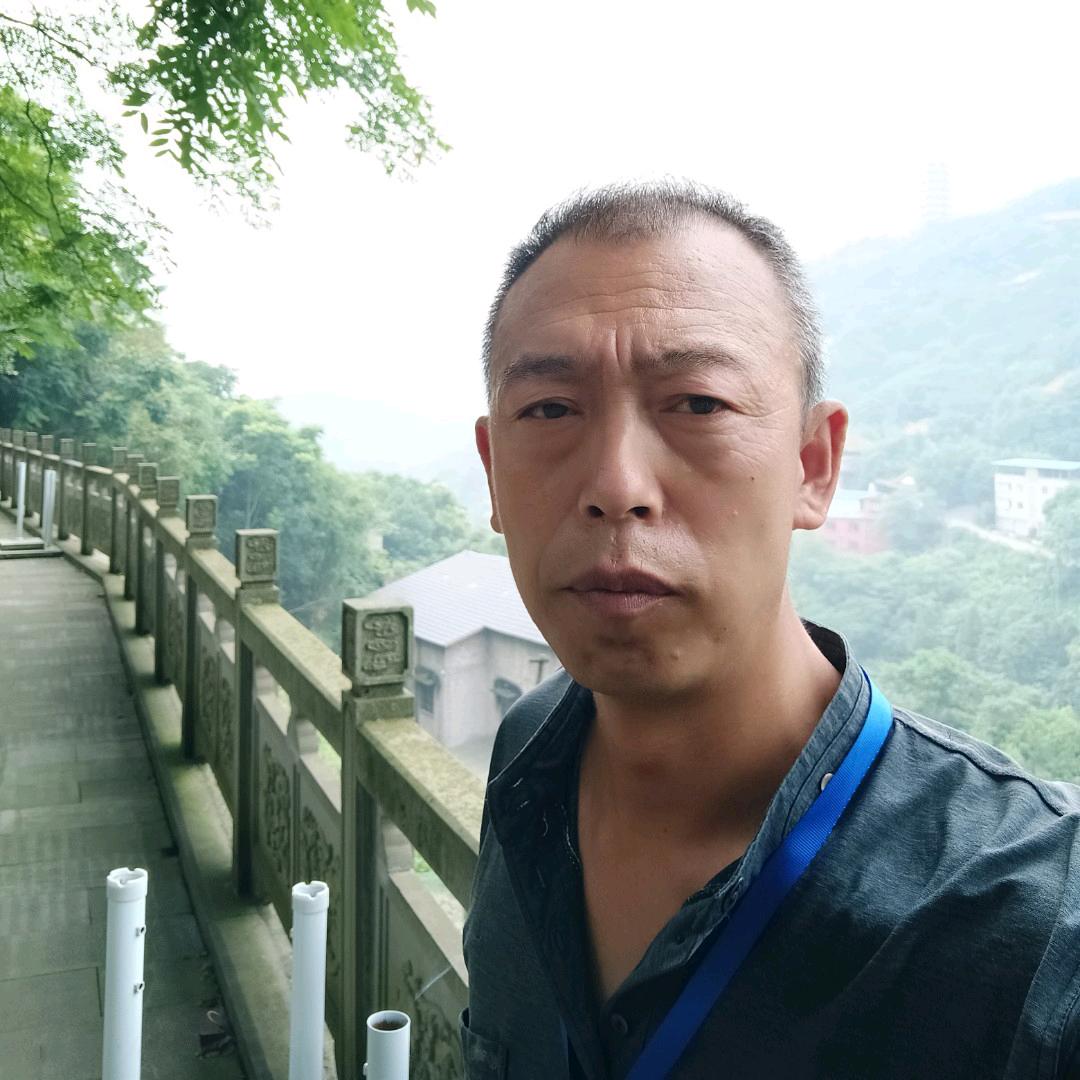 小哥