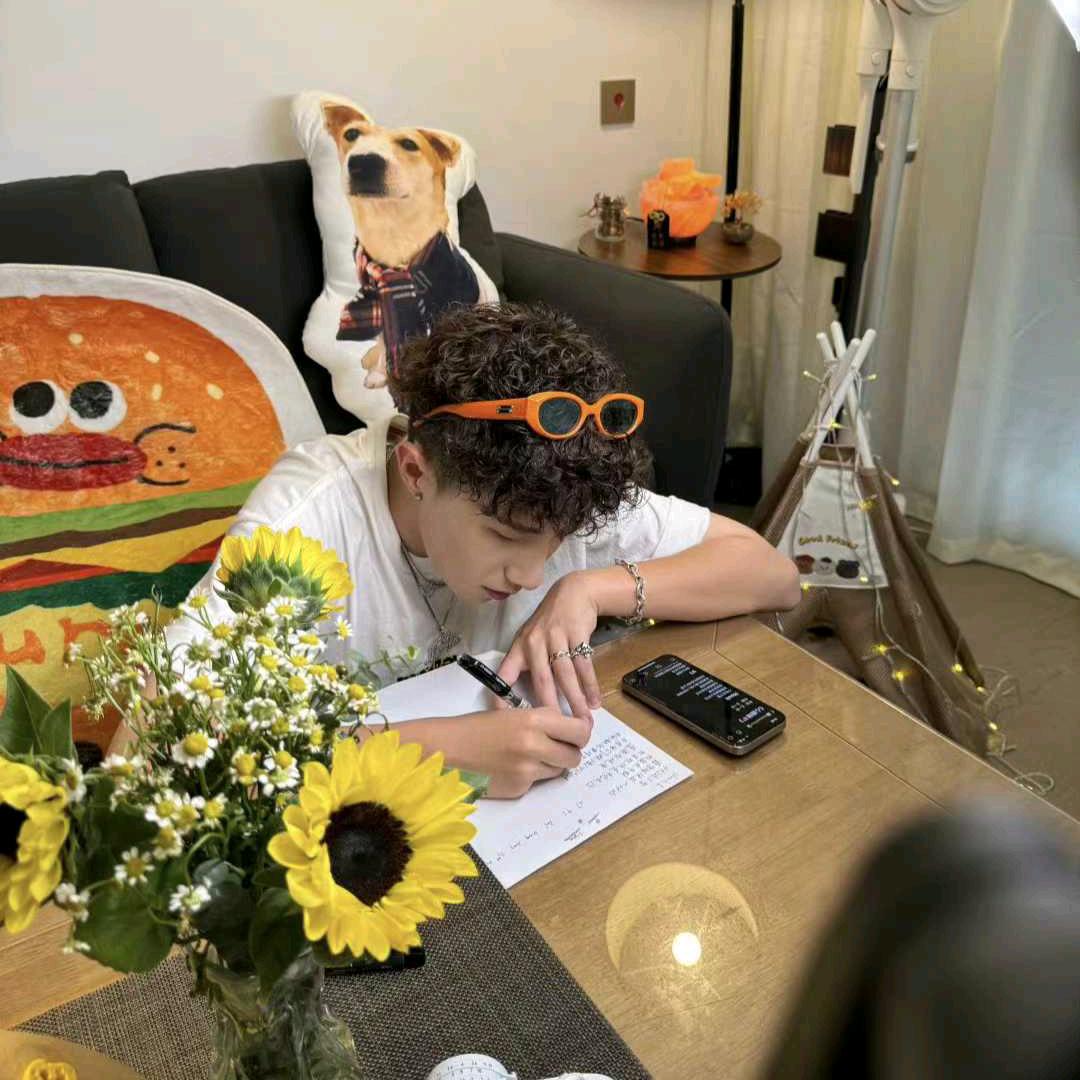 🍔汉堡侠多多🌾