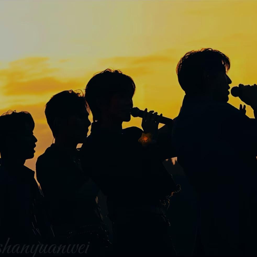 静兰思幽ᥫᩣ༠°