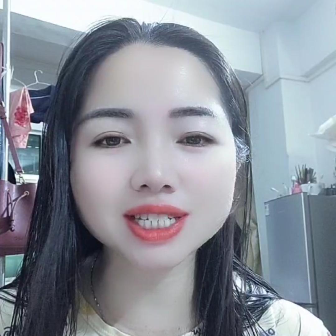 云云穿搭