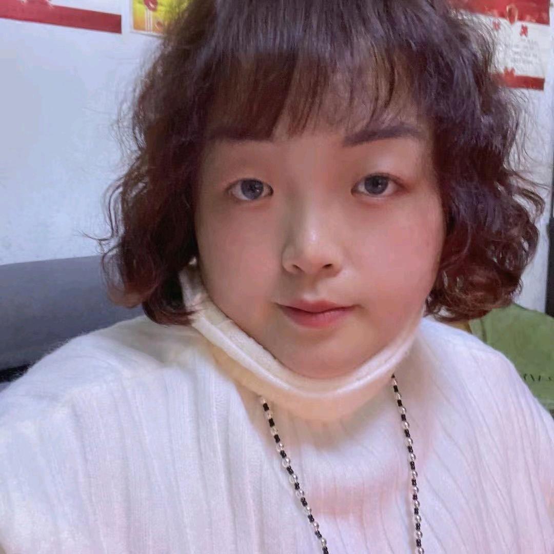 英子 (19:49)开播