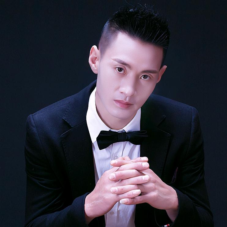 舞台୧⍤⃝☞精灵