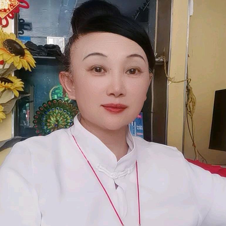 罗未英凌云盛世茶业经营部