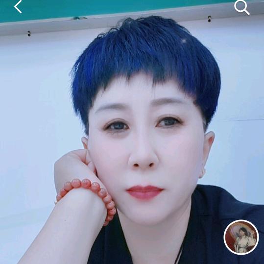 ，果唯伊选