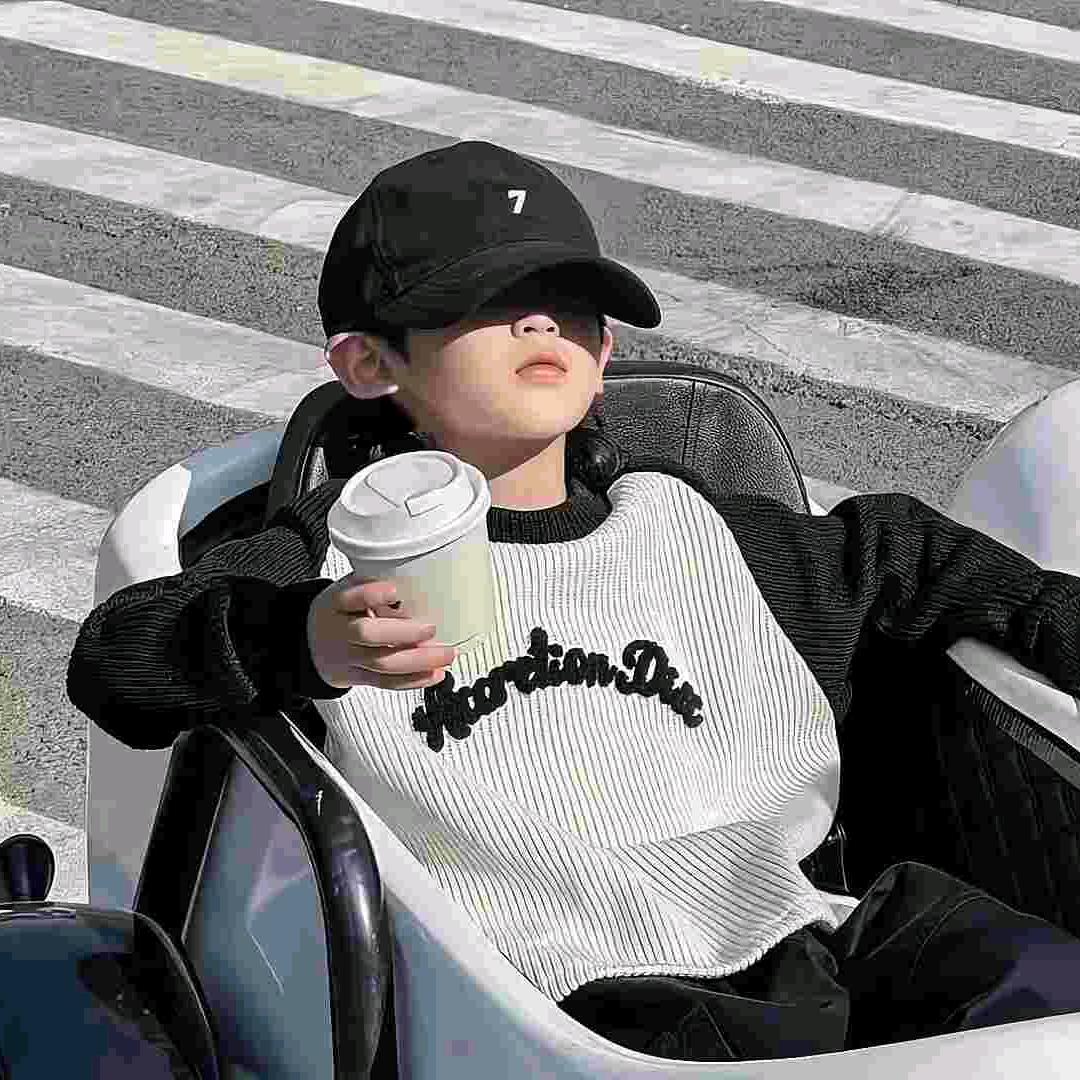 蒙面大侠缺颗牙