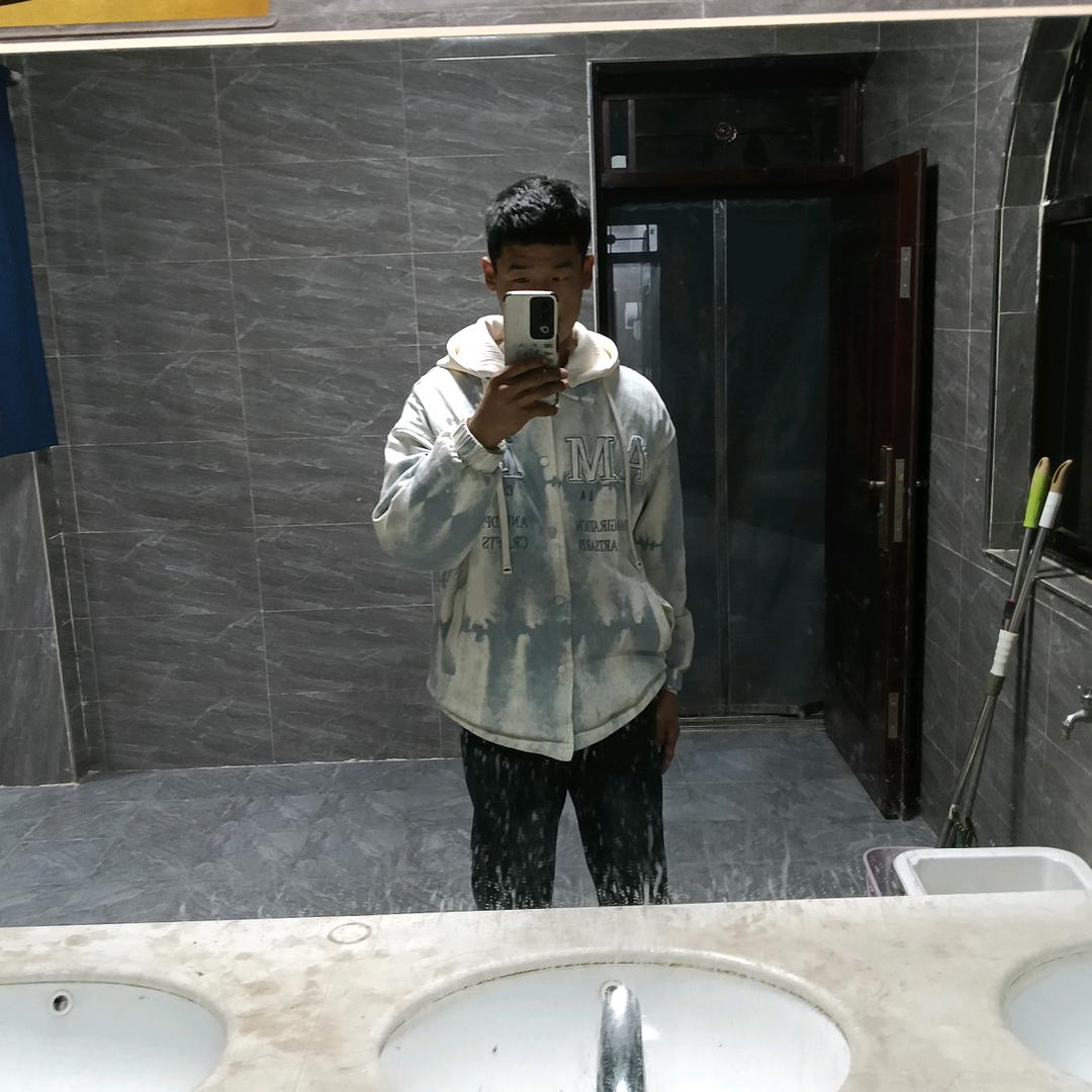 苗朋