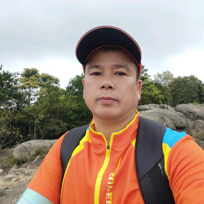 黄兴松