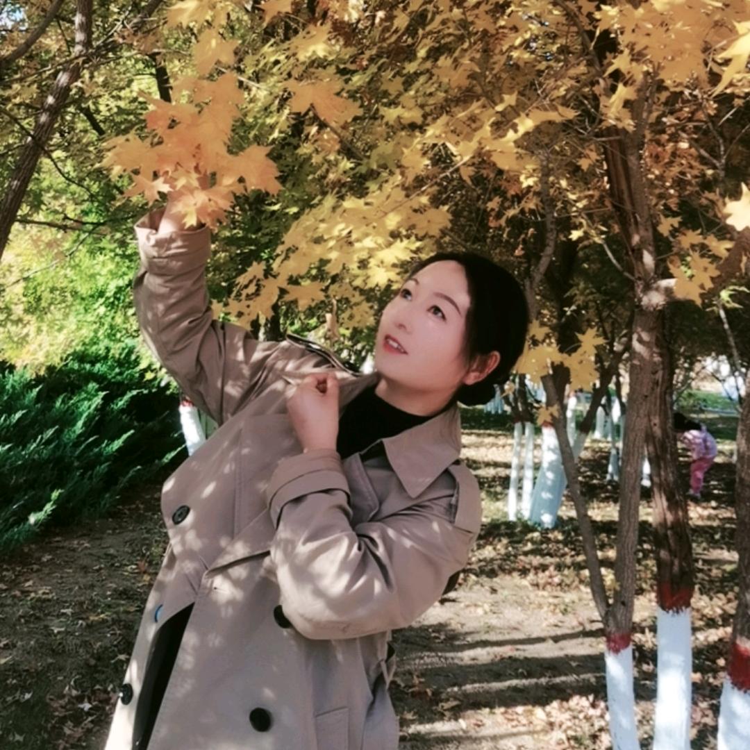 吉祥鼓舞团（团长）