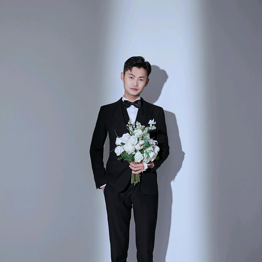 在郑州装中央空调的王辉