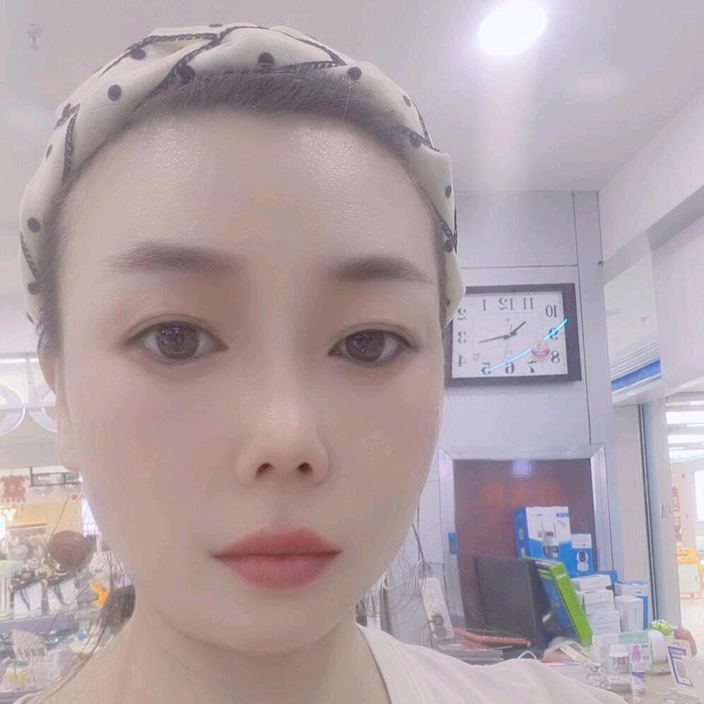 笑笑@