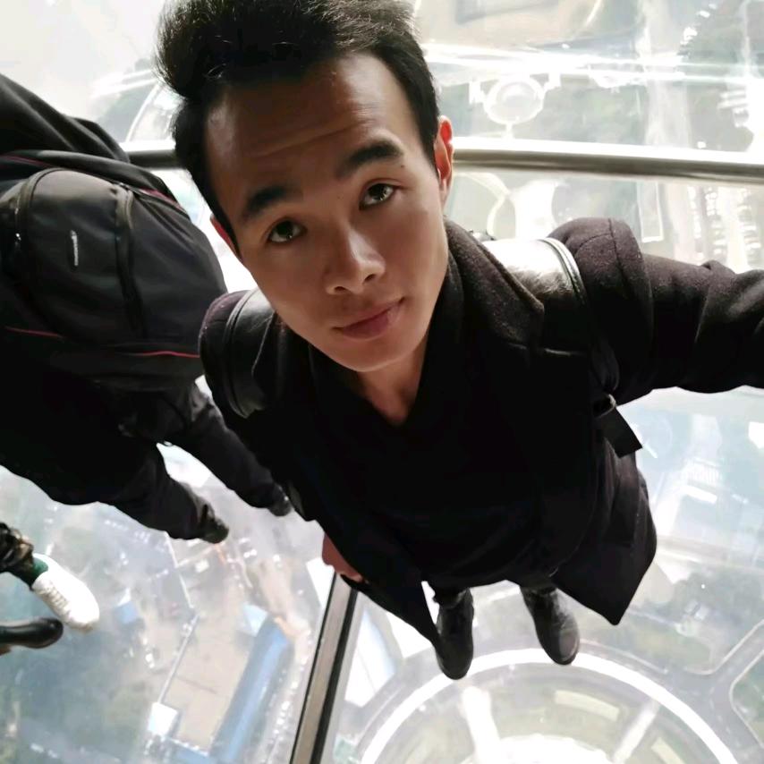 呀！ ☞你的蘑菇头呢？