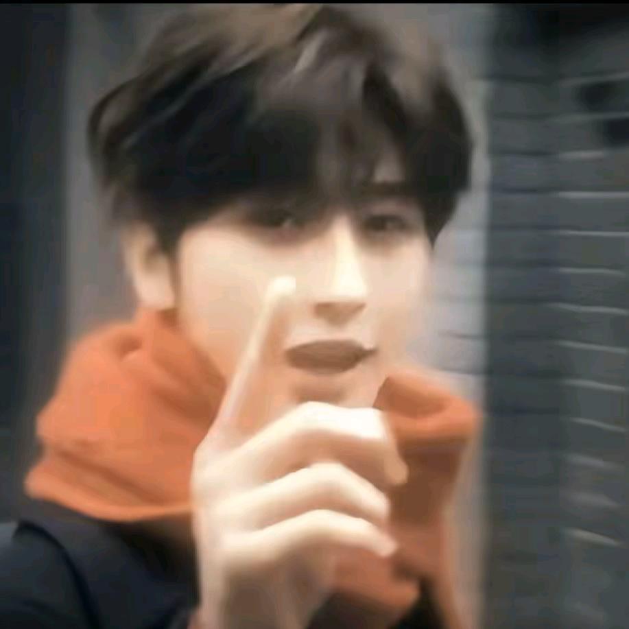 我不是黄毛先生