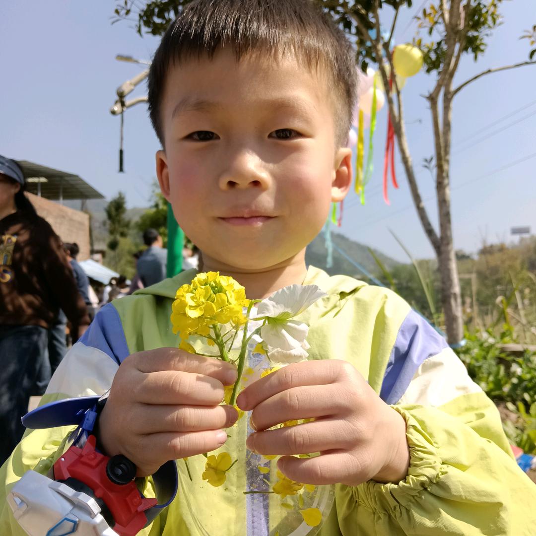 姓袁63年的我卖鱼的副食店