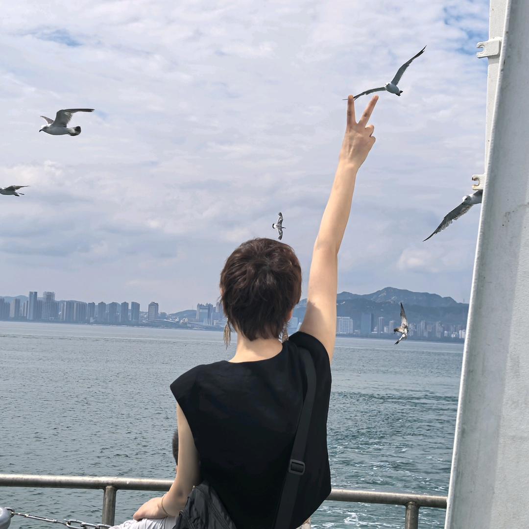 尹小靖