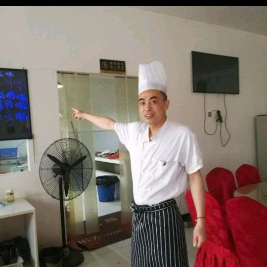 来自农村的一匹狼