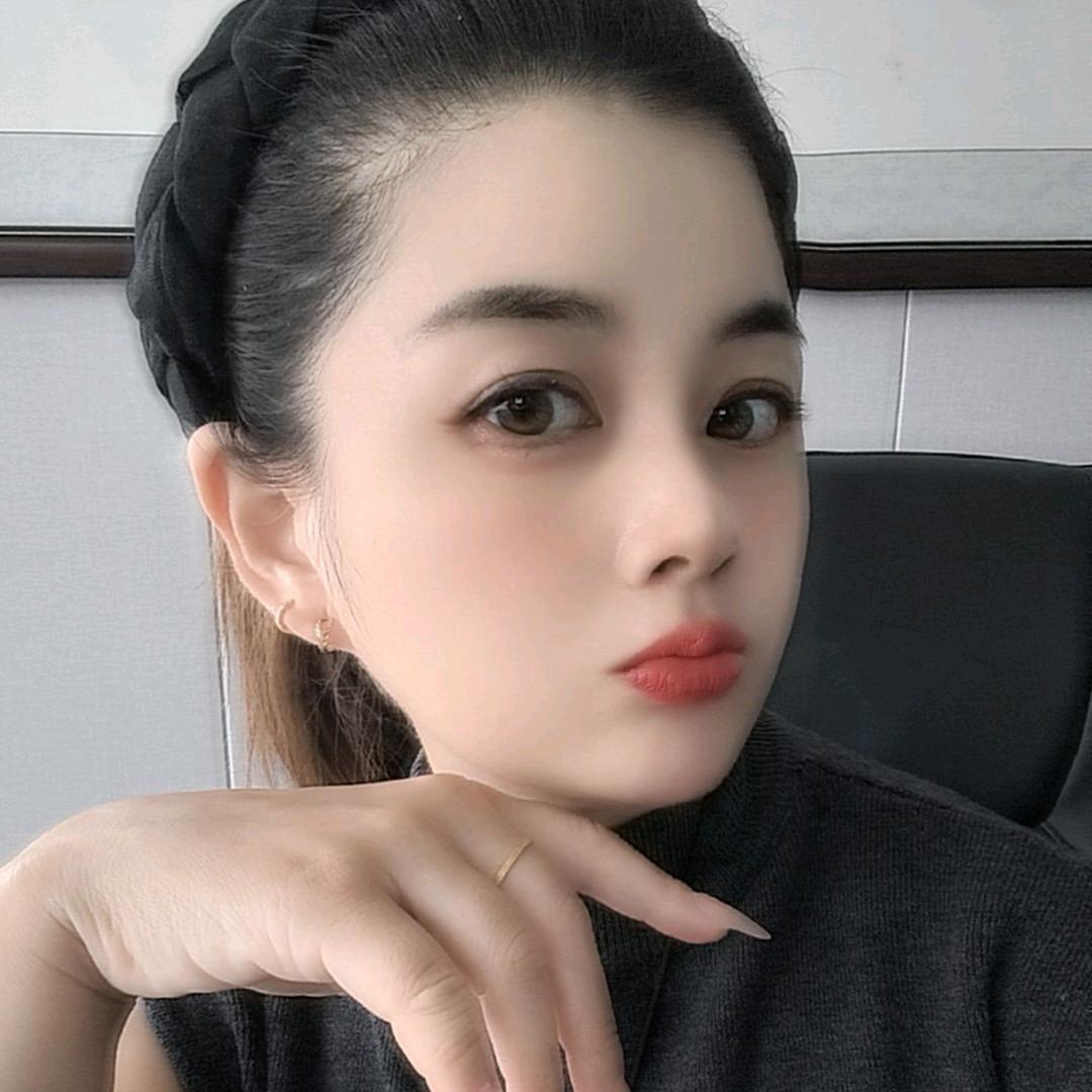 女爷就是范