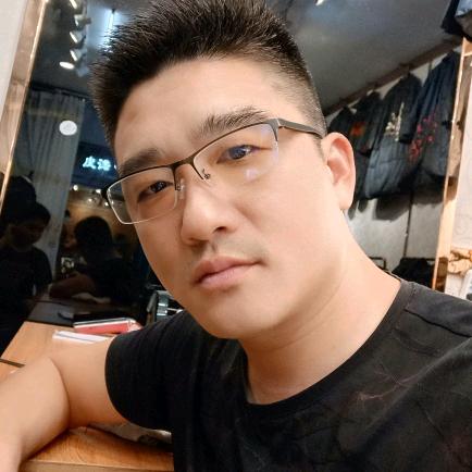 G亮仔