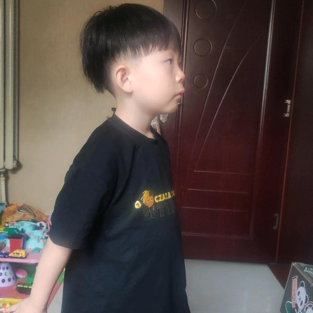 梓霖