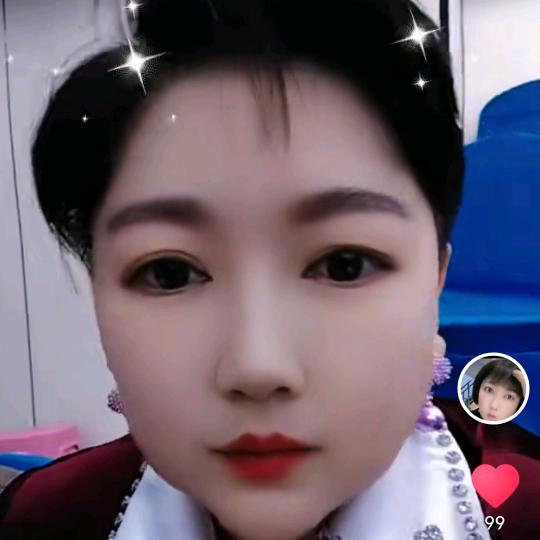 🌹拼搏的年年🌹不谈安逸🌹