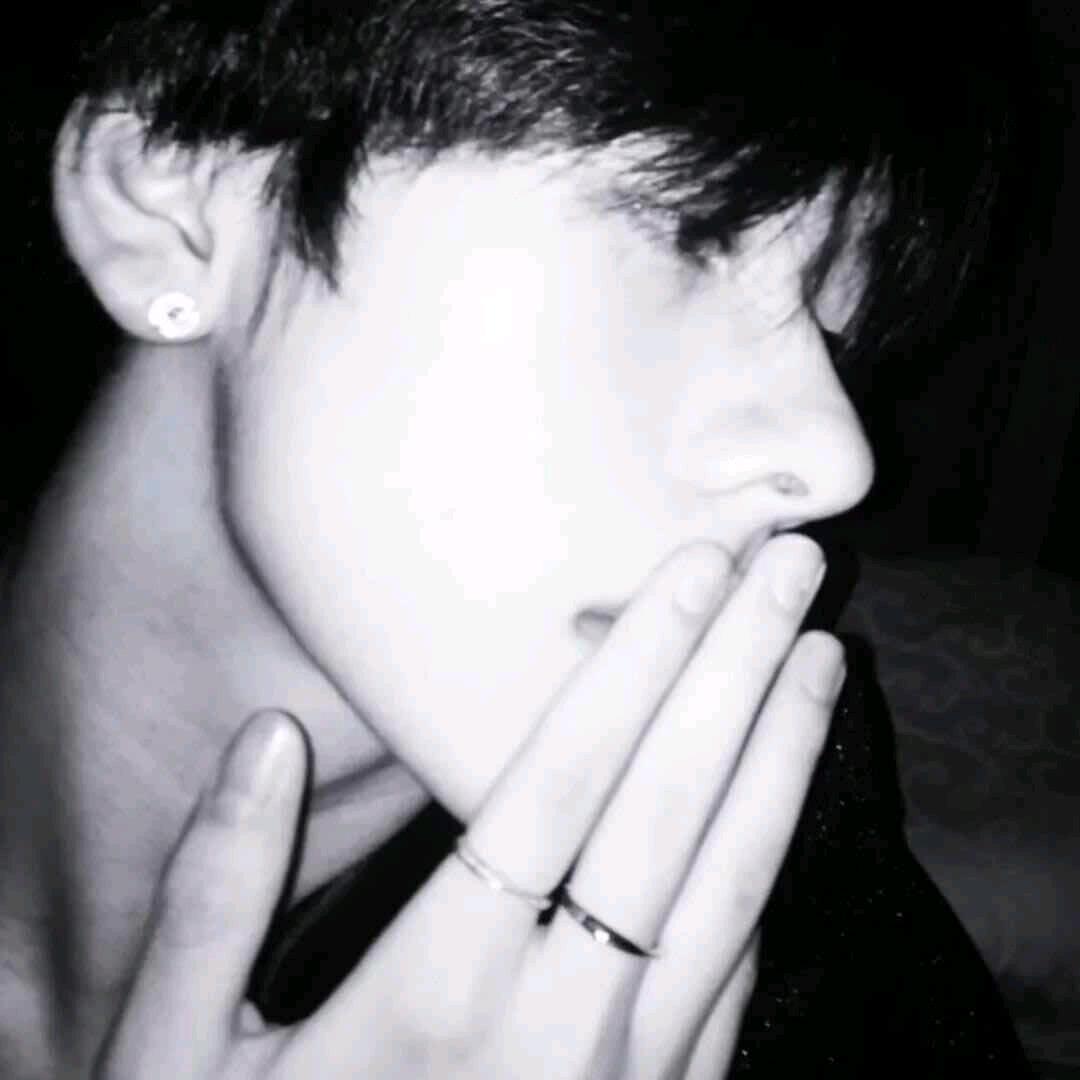 𝑫𝑶𝑳𝑶𝑶