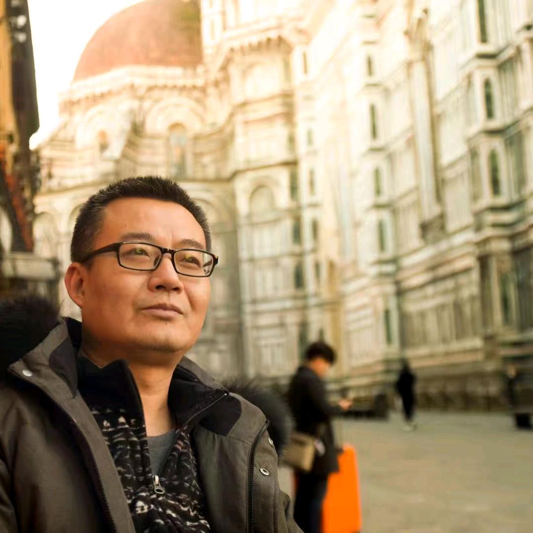 爱旅游的墨隐