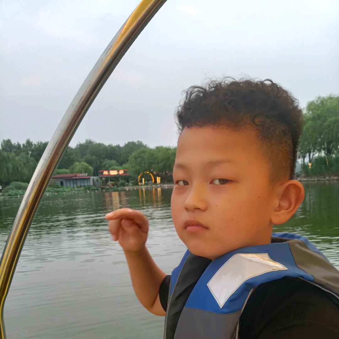小王