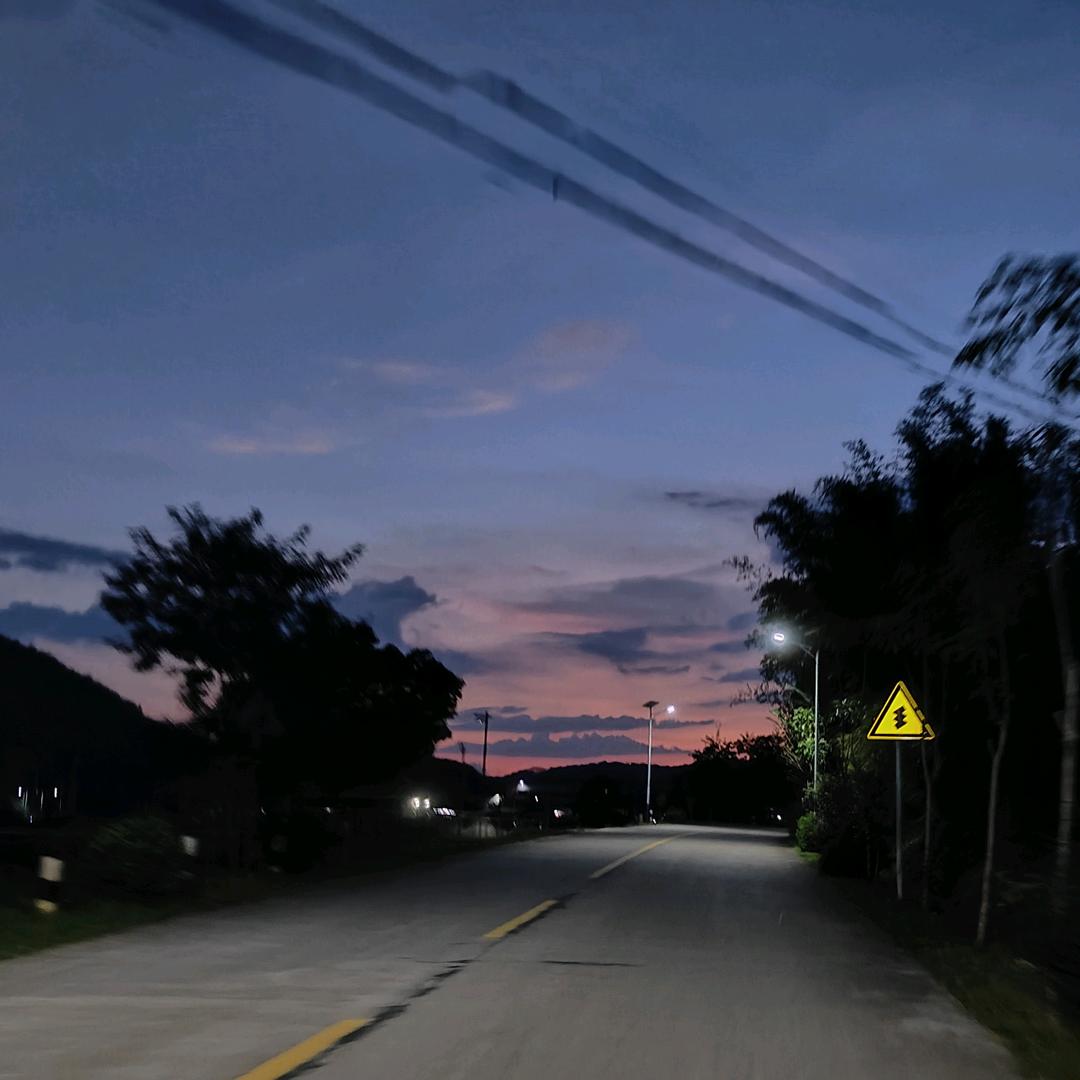 ٩(๑•̀ω•́๑)۶