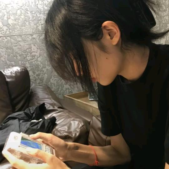 不会睡觉的蛋挞