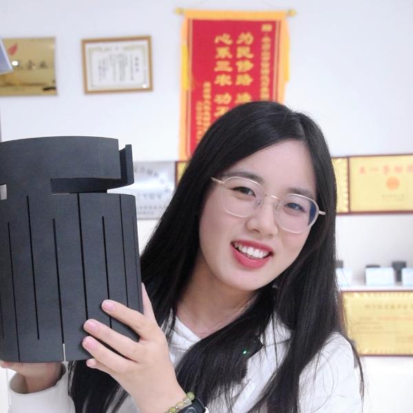 信瑞达石墨-楠楠Canaan