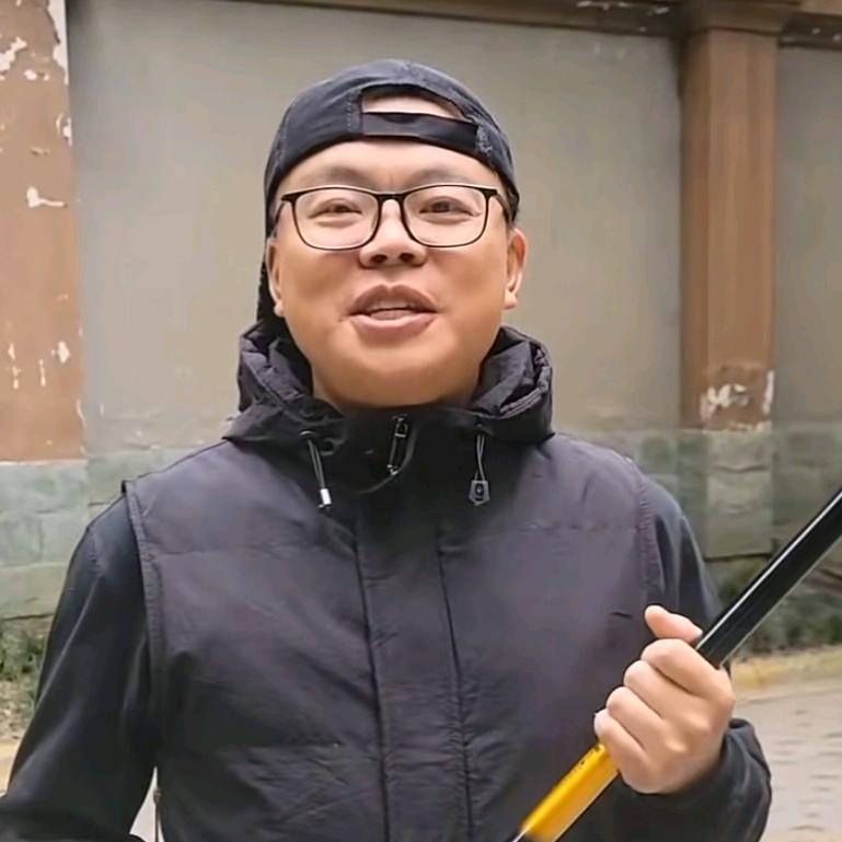 爆竿大王