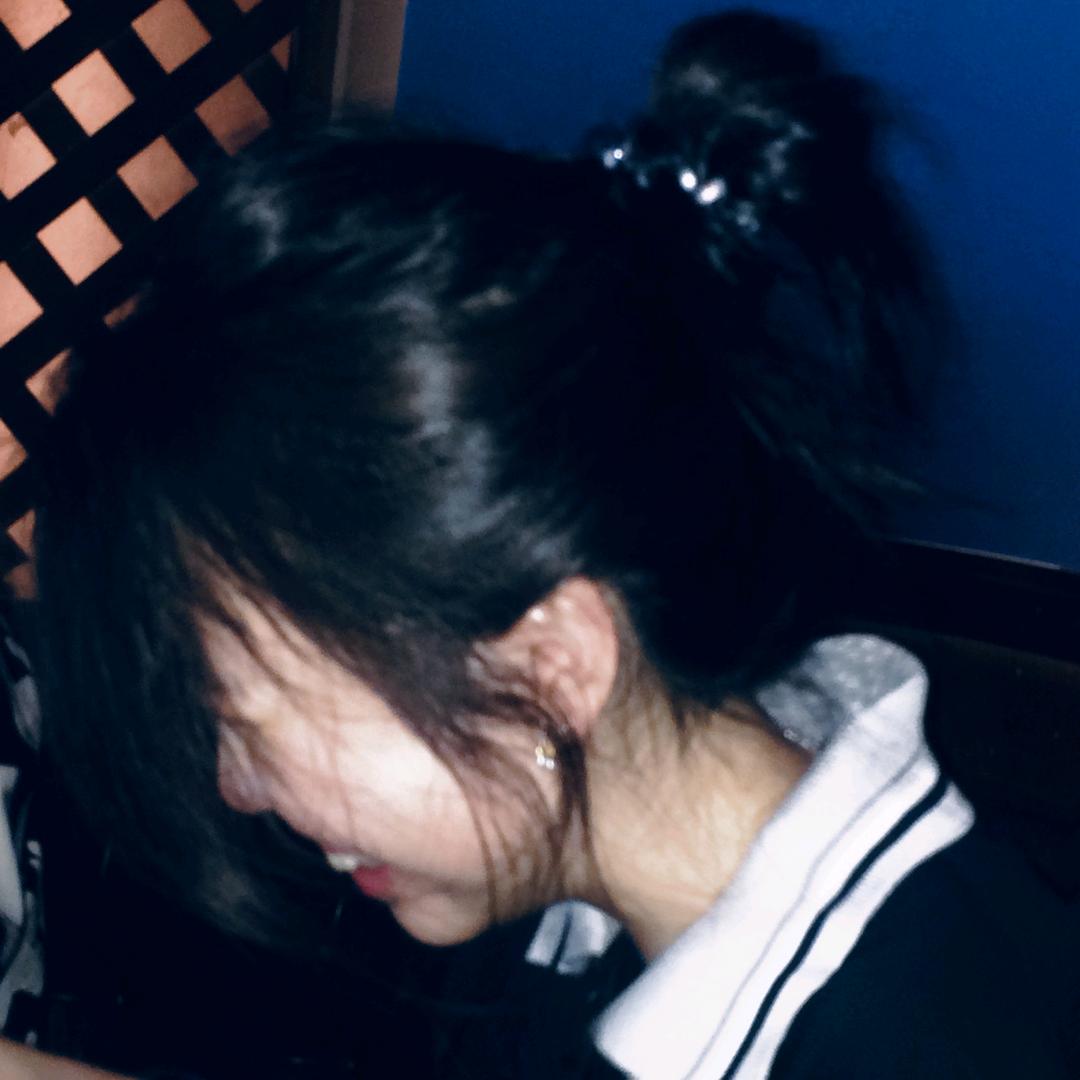 📸King酱YZz🐰💜