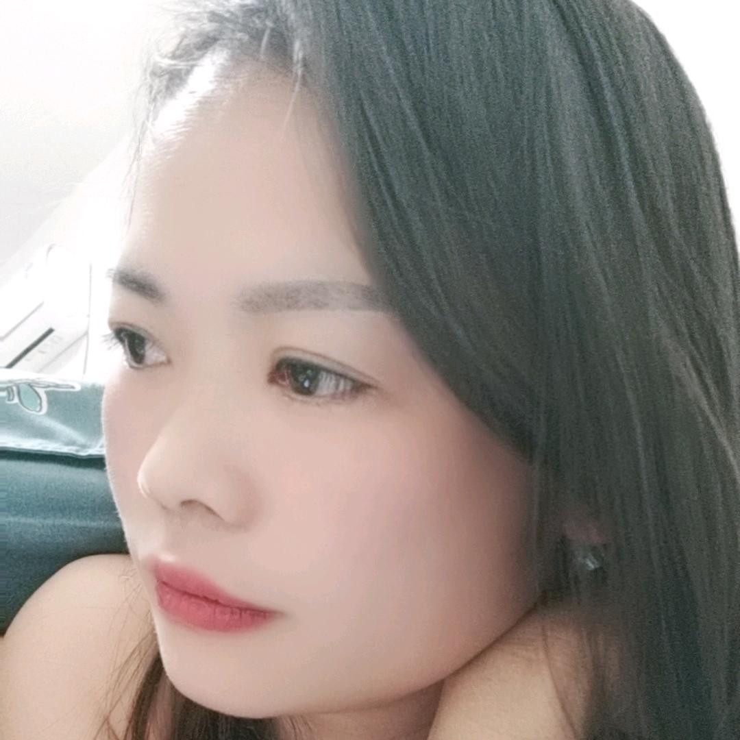 ℋღ᭄香🍒儿᭄💞