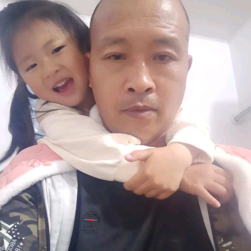 红石鱼苗基地，汤华