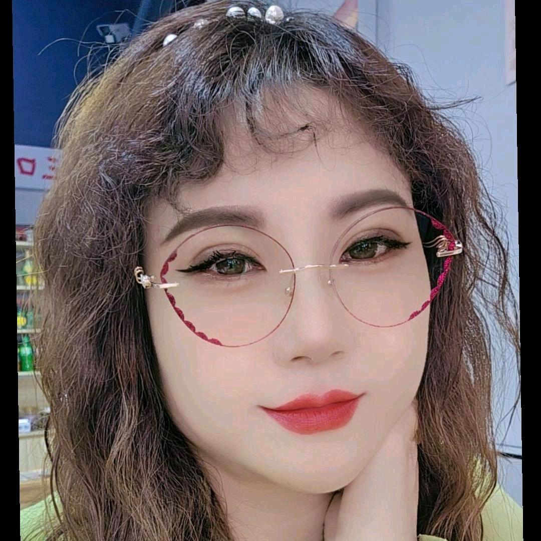 单身老太婆《寻二手大叔陪伴》