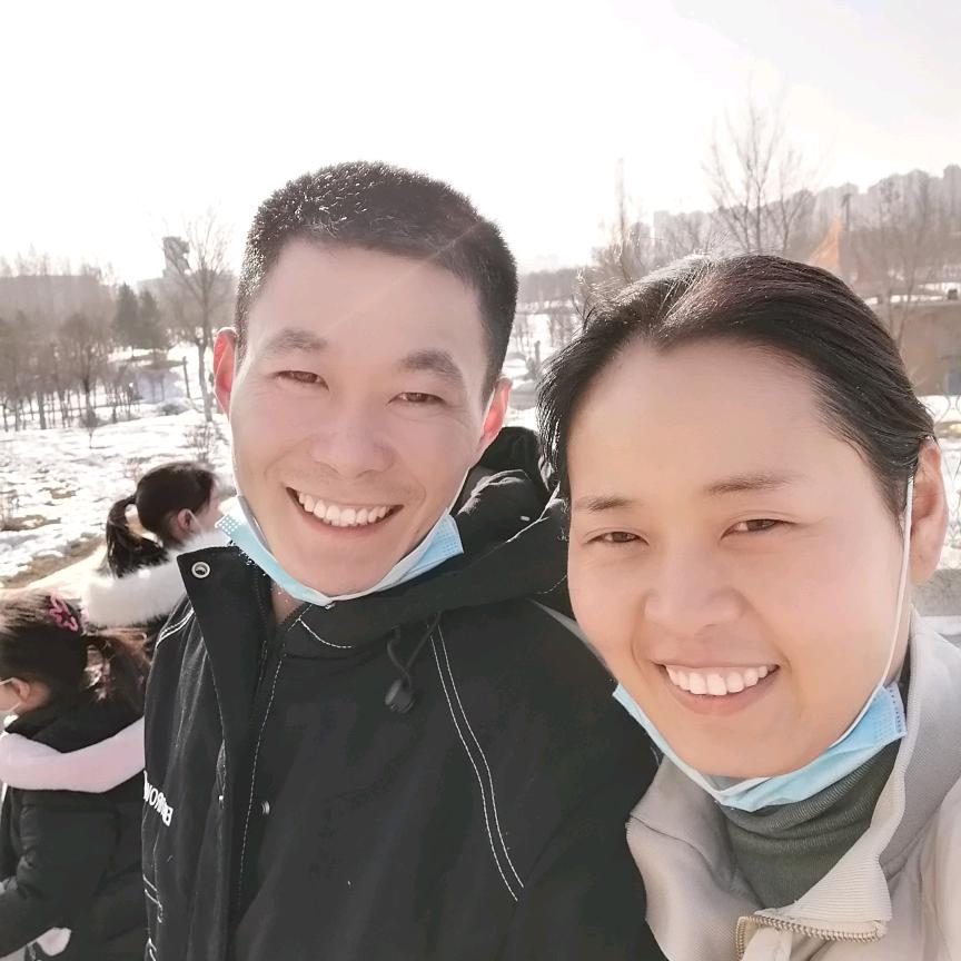 昌吉木工夫妻