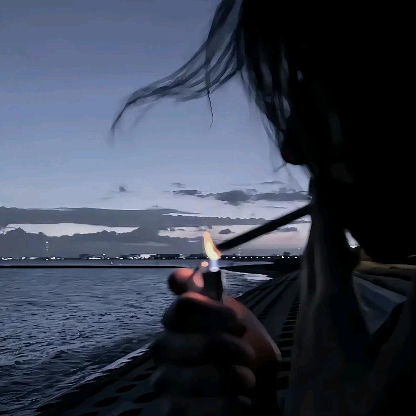 终向秋.