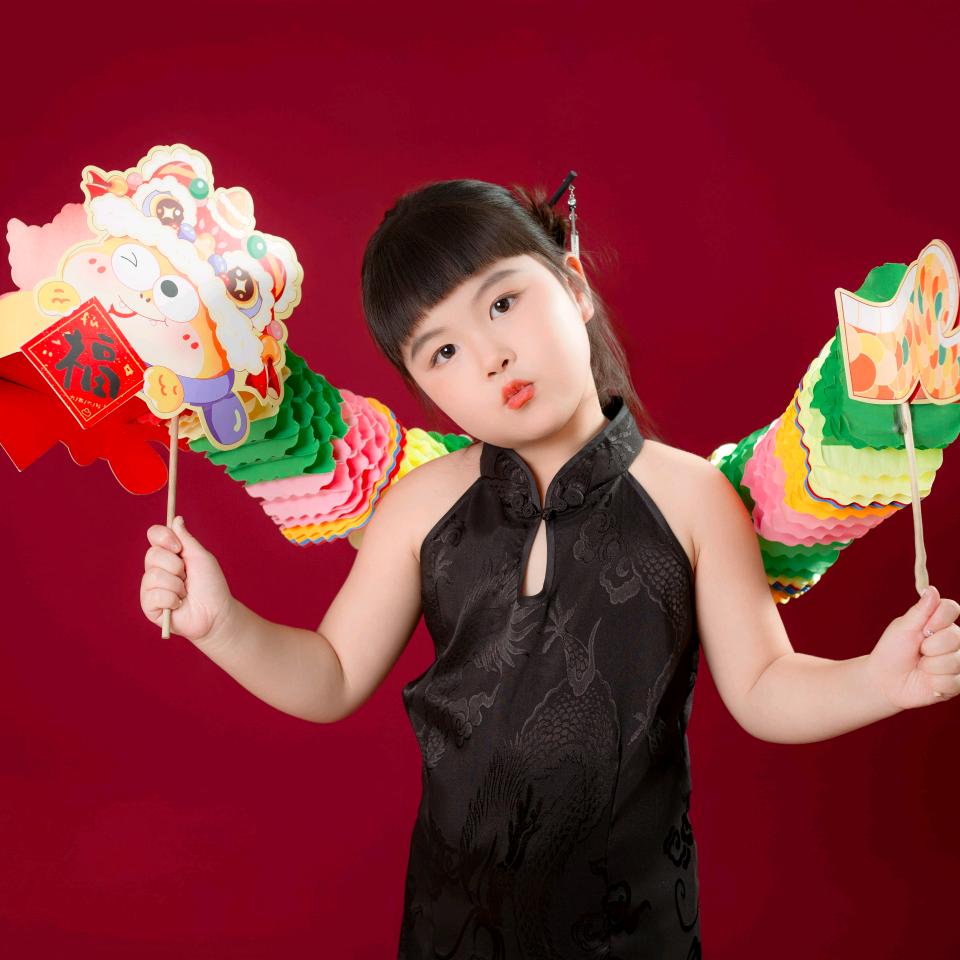 钞票不紧张女士