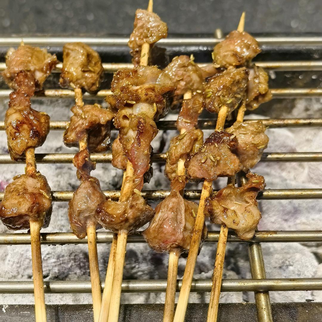 二三三烧烤（摆摊创业）