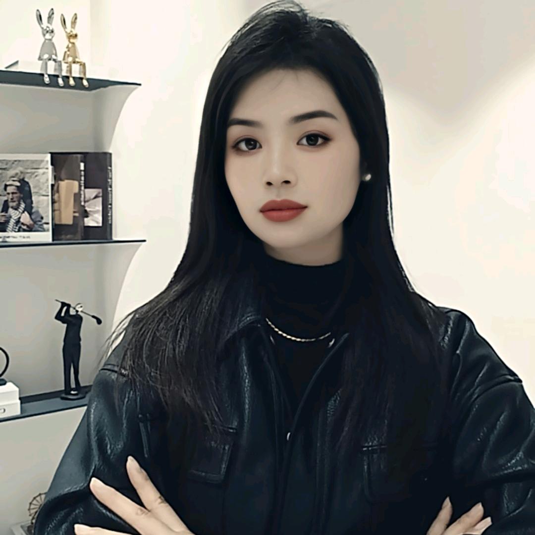 李