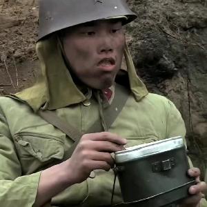 风凌过的槐树林