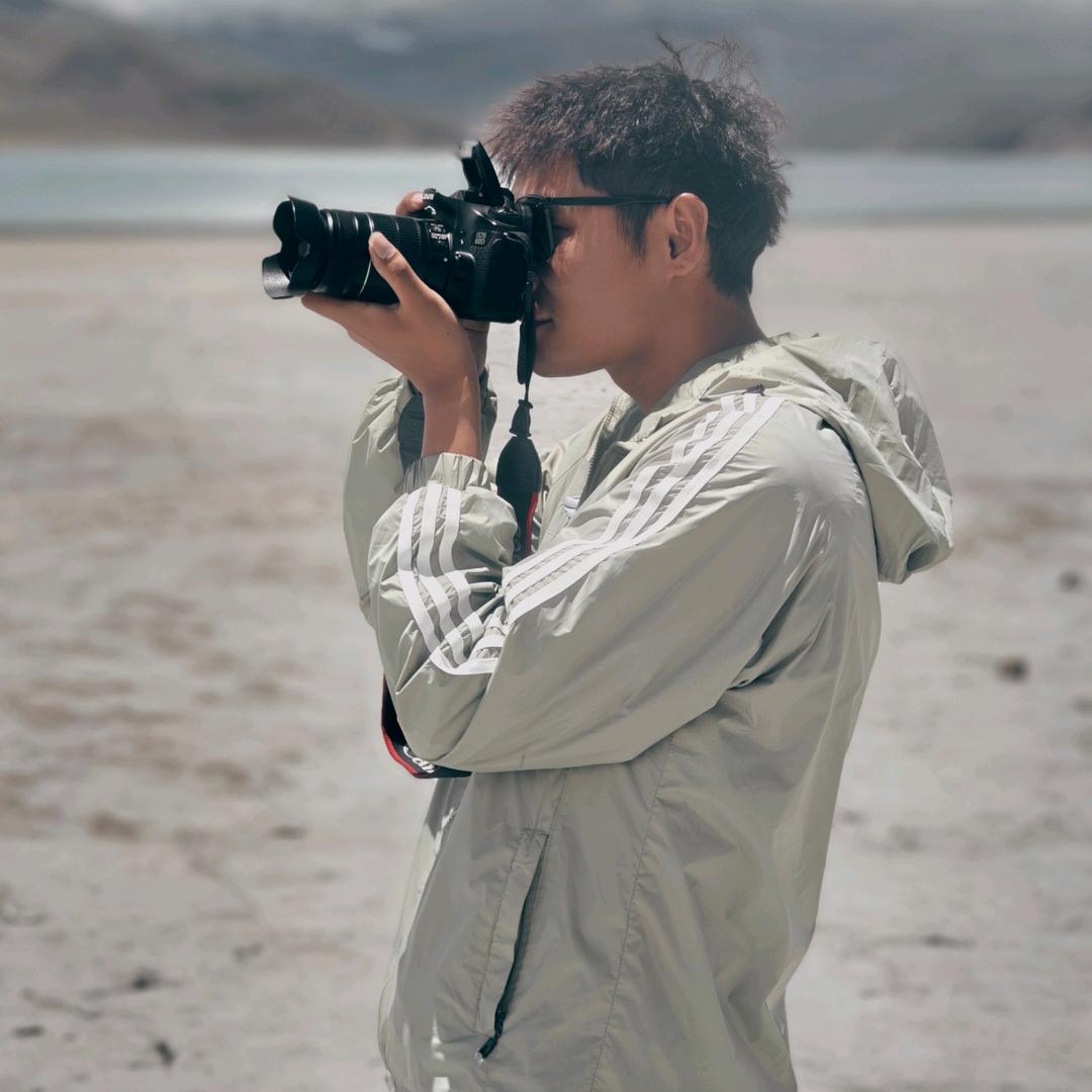 流浪在西藏的阿俊