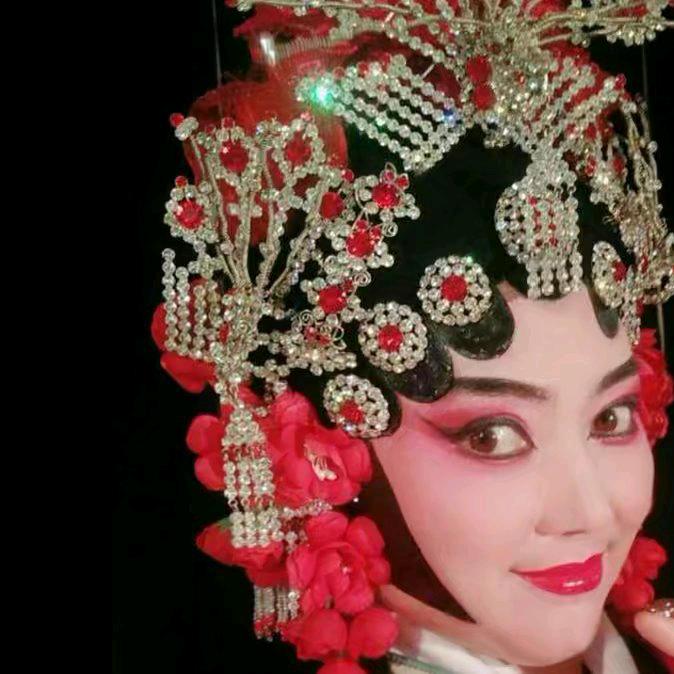 (๑‾᷅^‾᷅๑) 蜀绣墙布