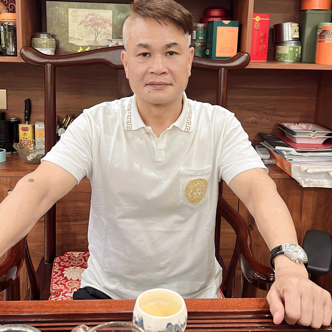 大树哥（邝树荣）