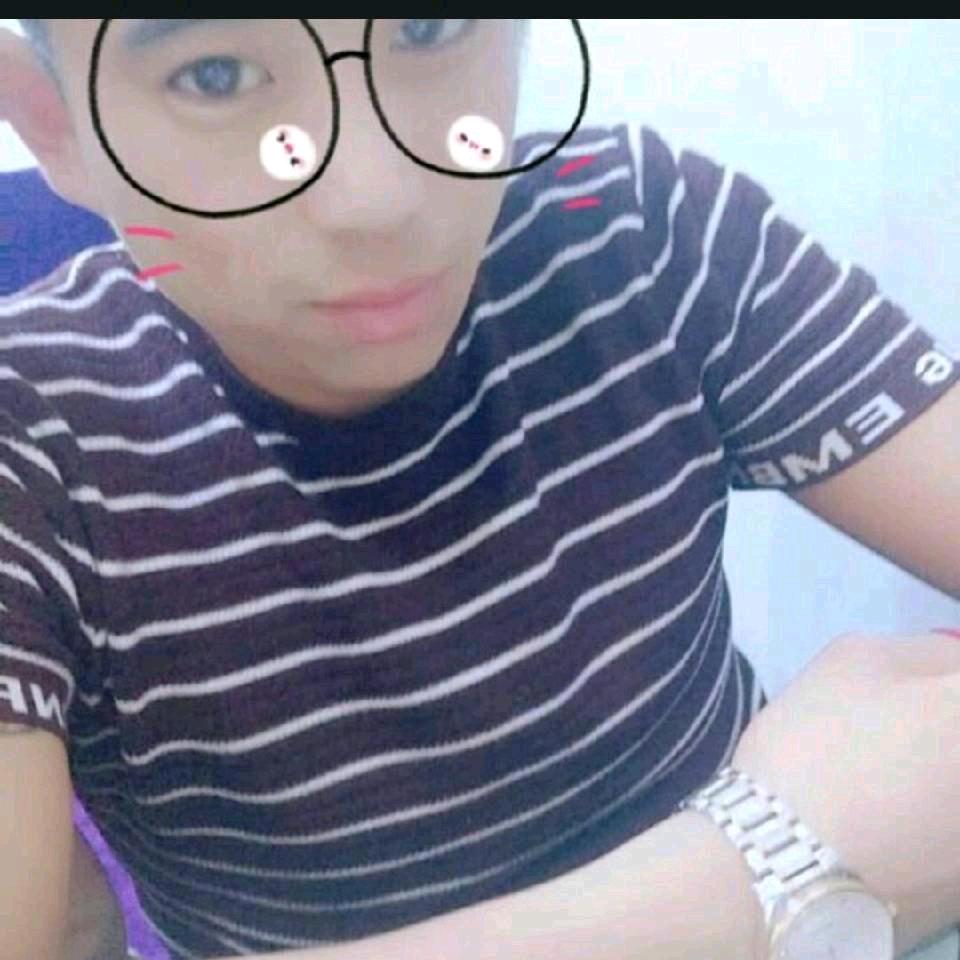 做面食得小夫妻