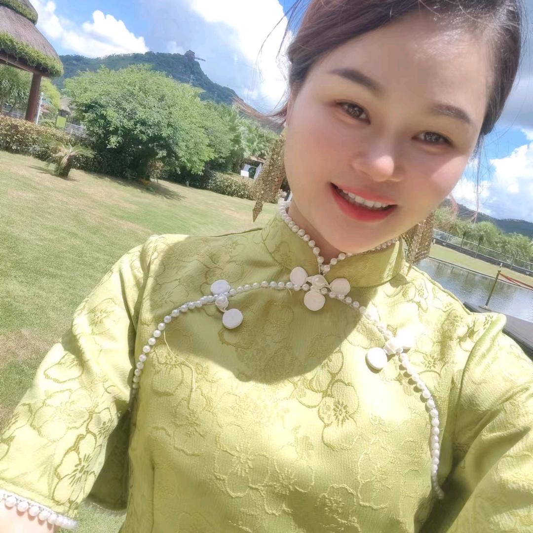 丽甲美业娟娟