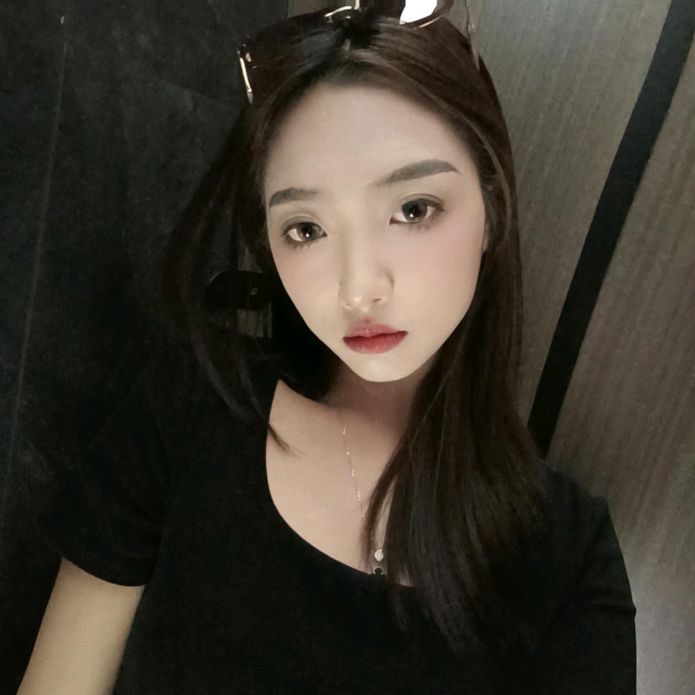 🦇泡茶的女巫🦹🏻‍