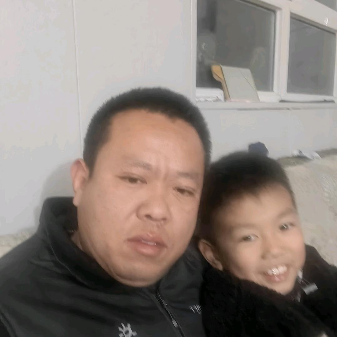 长垣市黑猪养殖