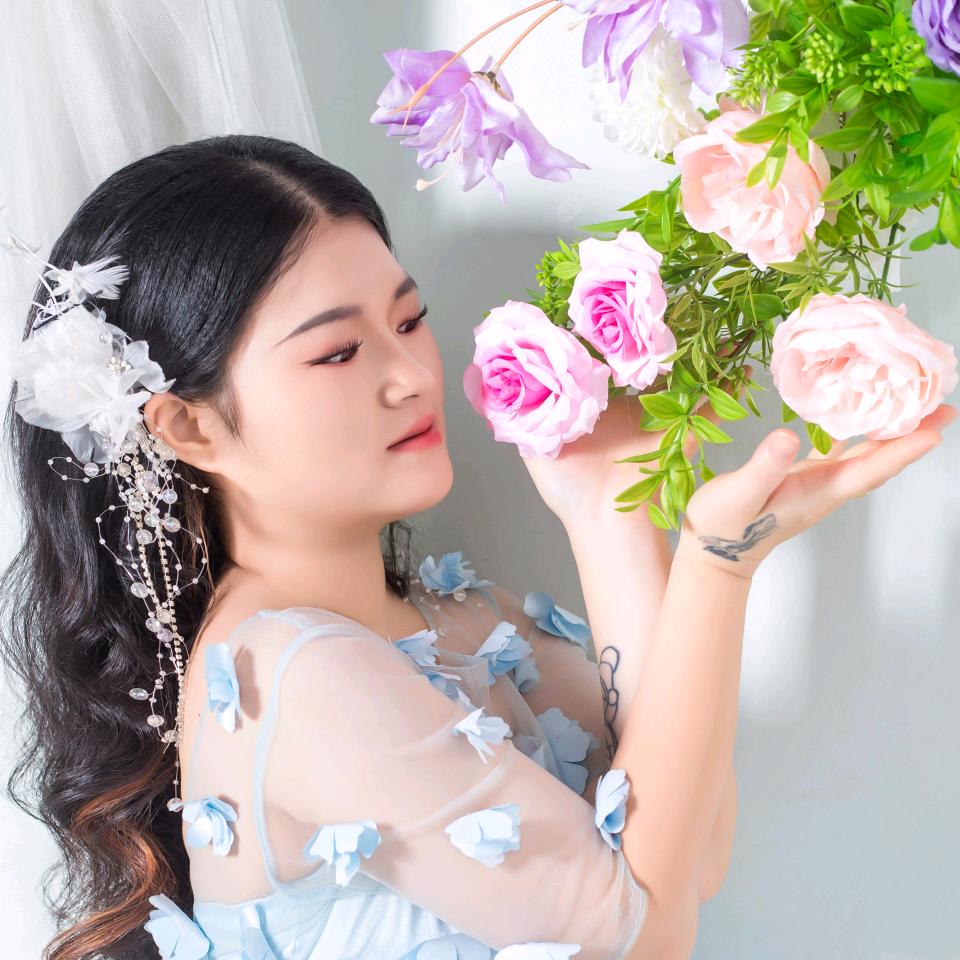 瘦到一百斤改回蜜柚